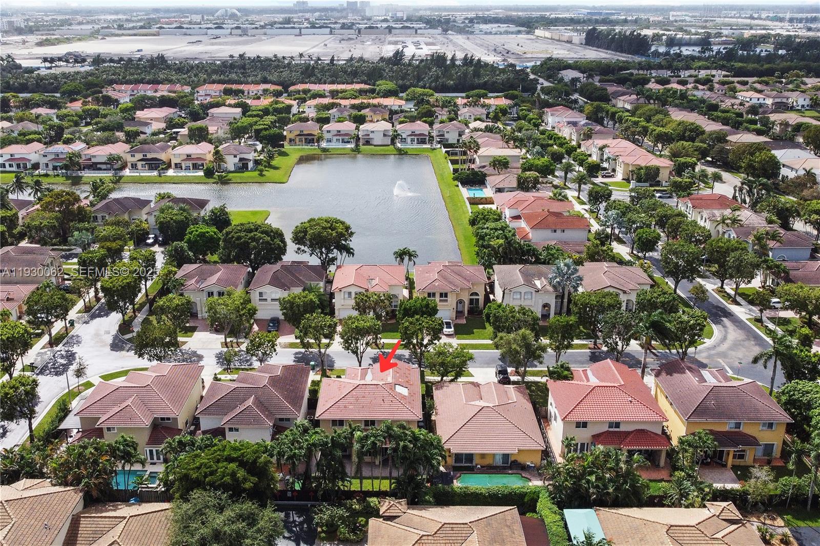 DORAL MEADOWS 1ST ADDN - Residential Lease