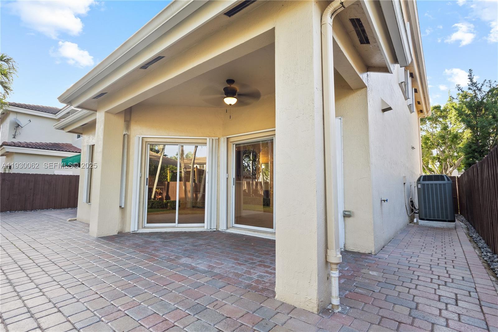 DORAL MEADOWS 1ST ADDN - Residential Lease