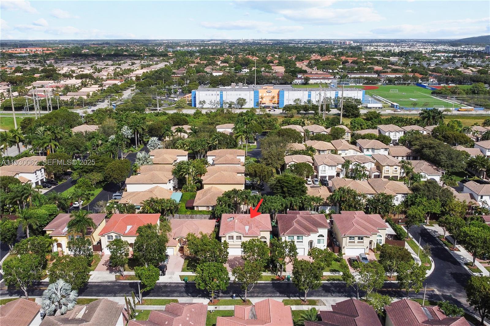 DORAL MEADOWS 1ST ADDN - Residential Lease