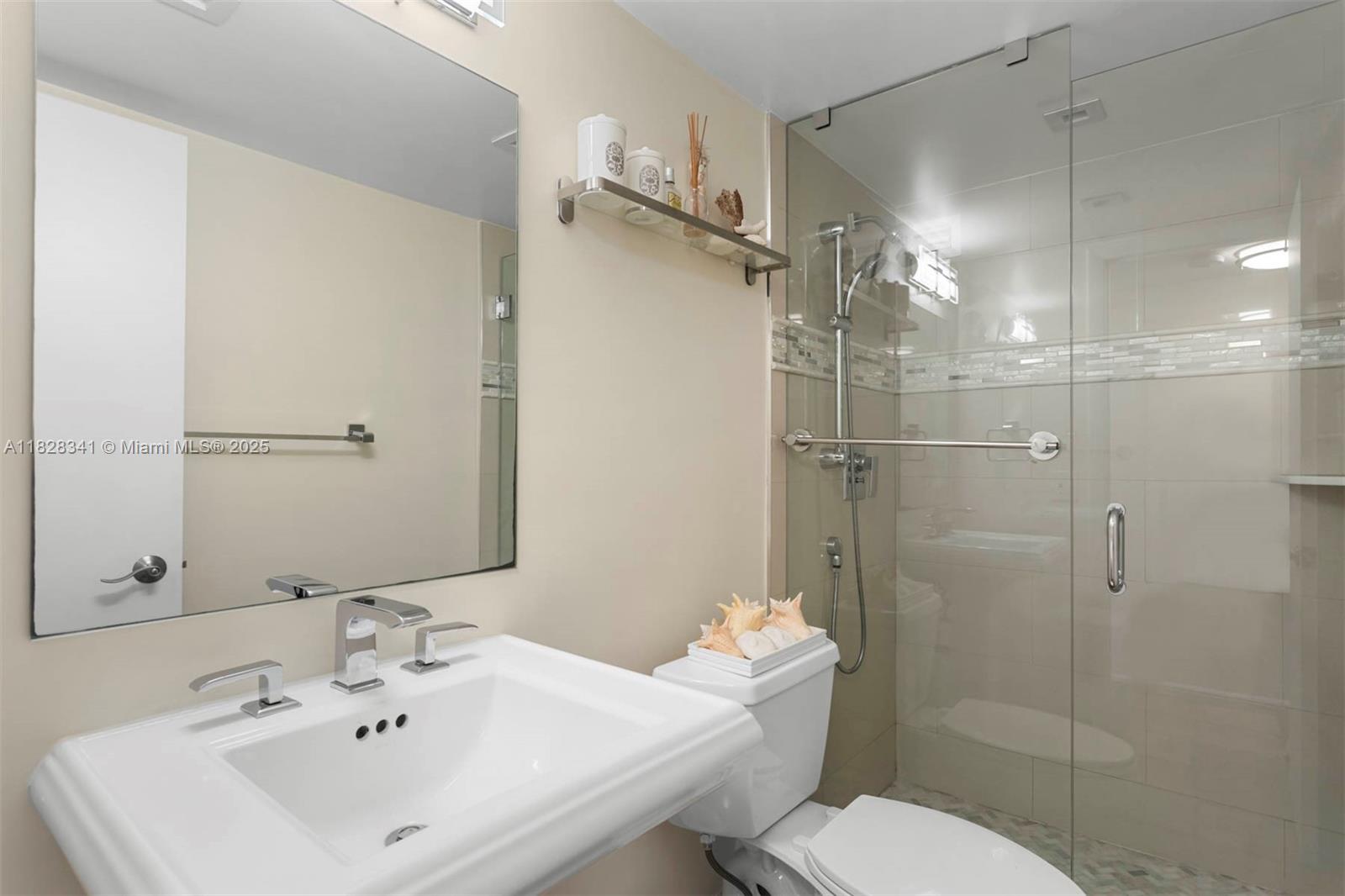 QUADOMAIN TOWER I AND IV - Residential Lease