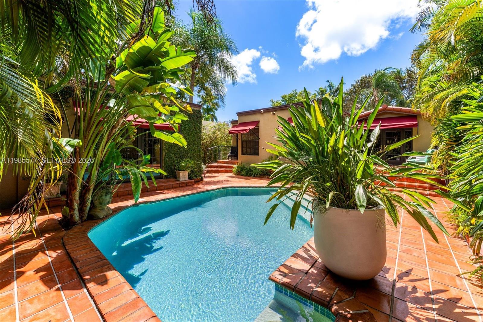 CORAL GABLES SEC B - Residential