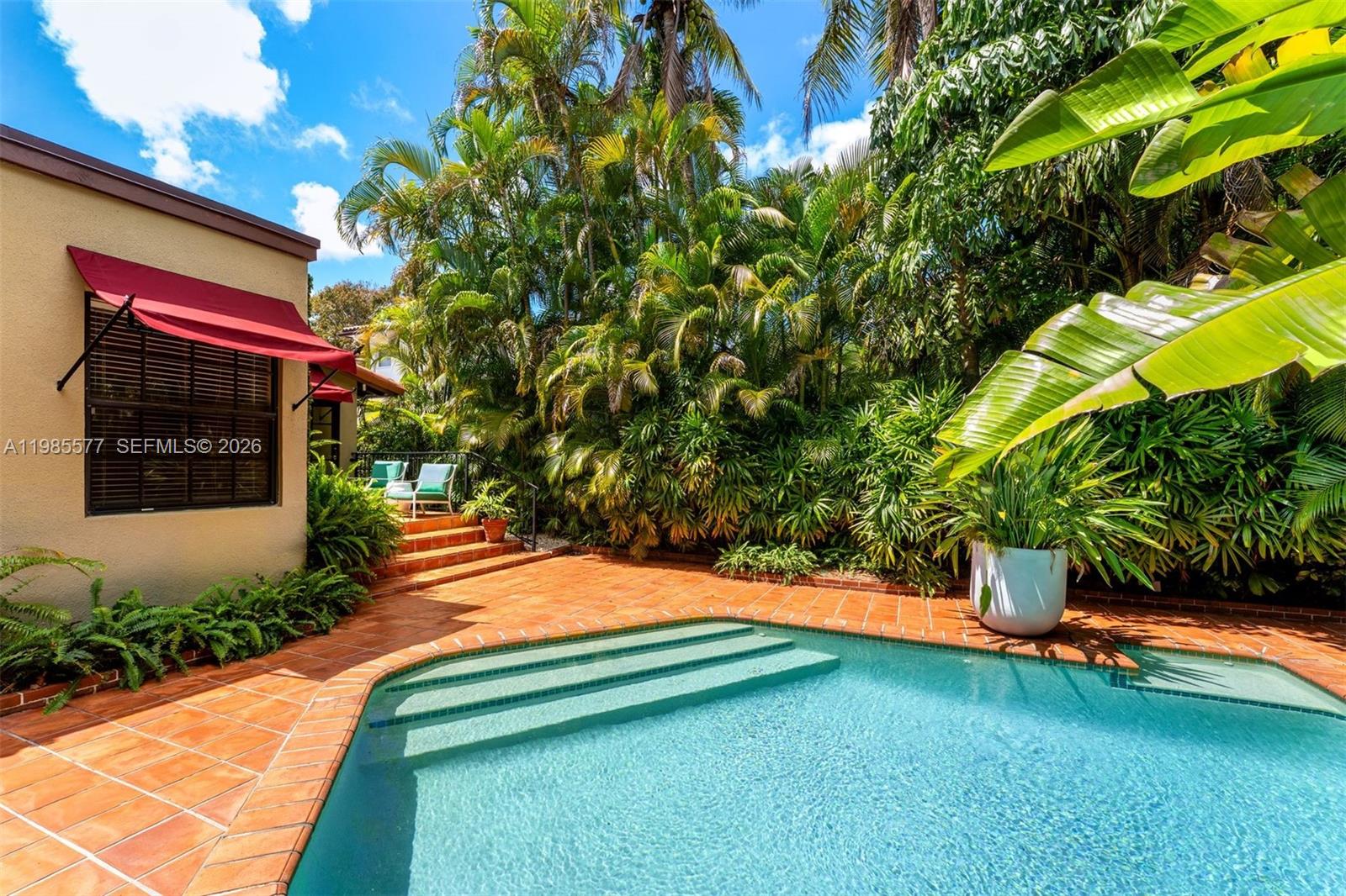 CORAL GABLES SEC B - Residential