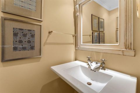 Tiny photo for 737 Majorca Ave, Coral Gables, FL 33134 (MLS # A11985577)