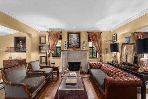 Tiny photo for 737 Majorca Ave, Coral Gables, FL 33134 (MLS # A11985577)