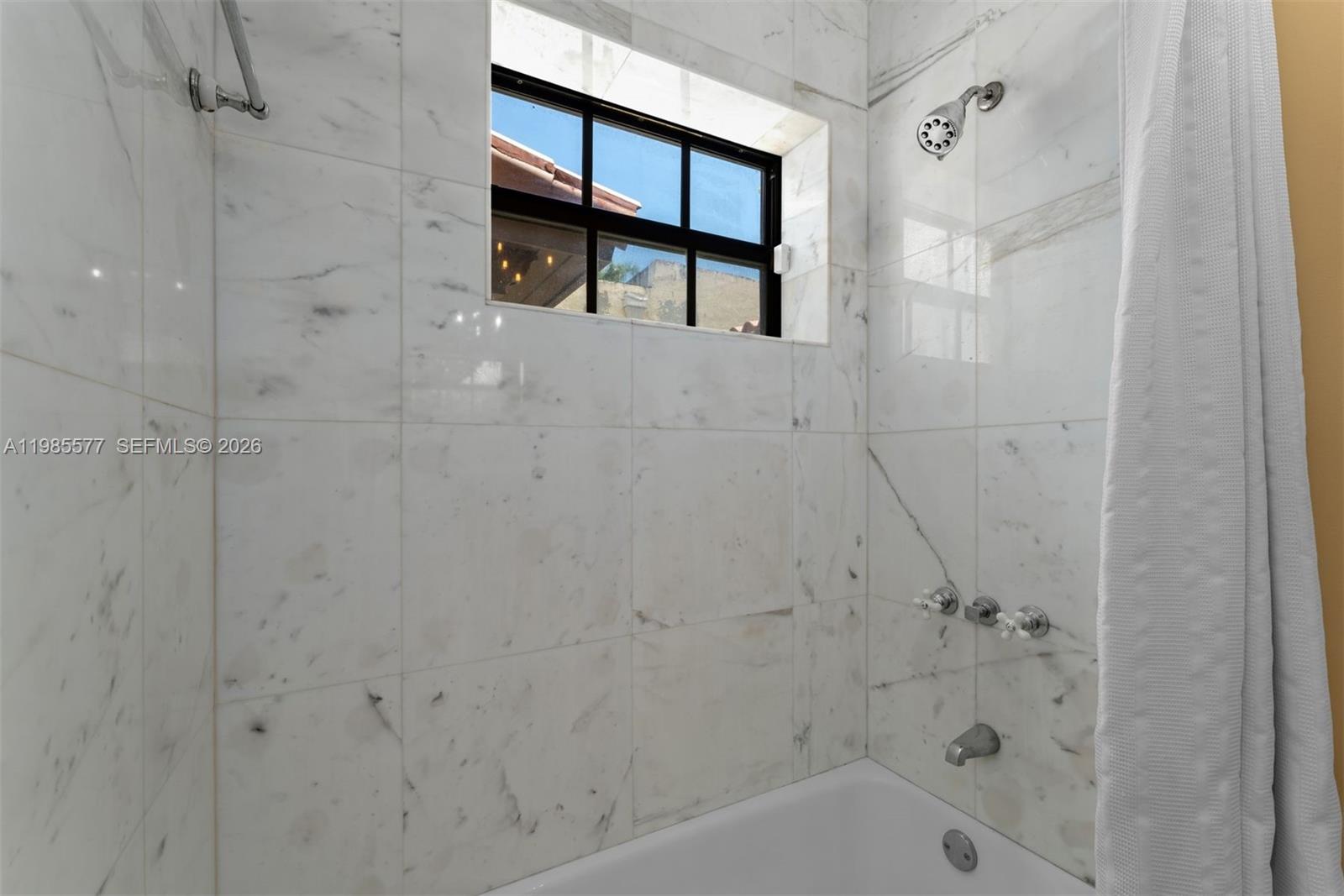 CORAL GABLES SEC B - Residential