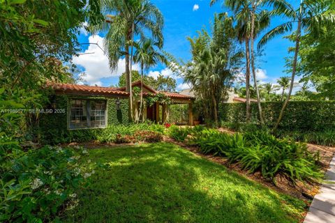 Tiny photo for 737 Majorca Ave, Coral Gables, FL 33134 (MLS # A11985577)