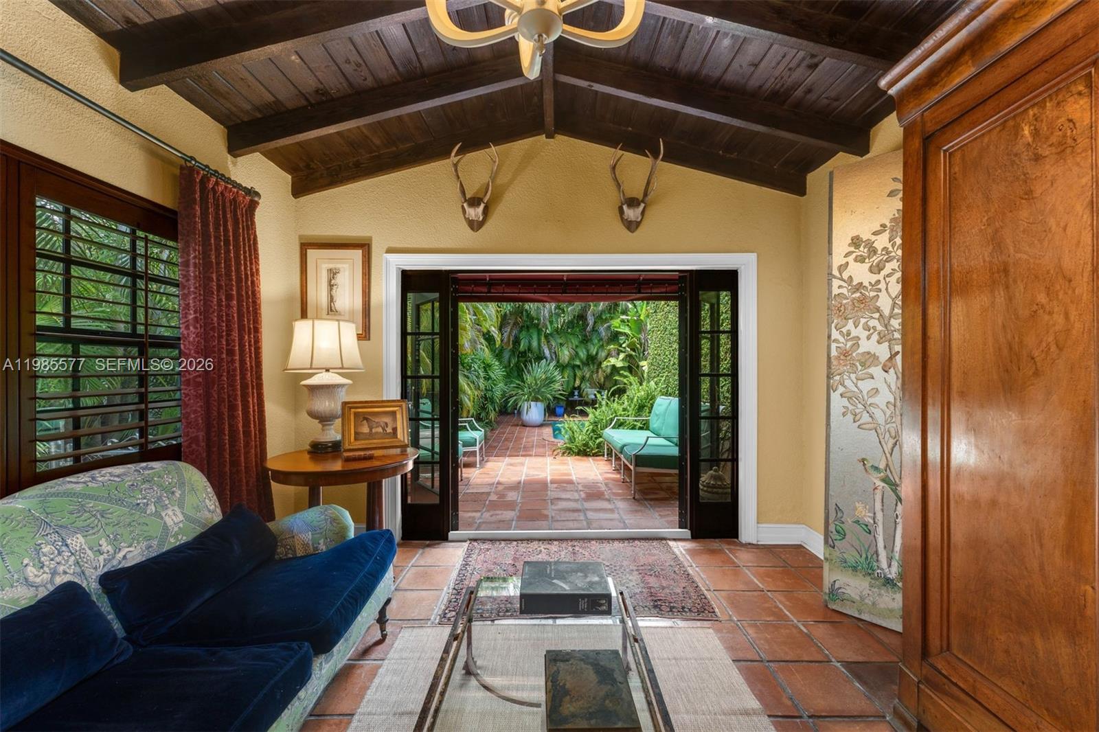 CORAL GABLES SEC B - Residential