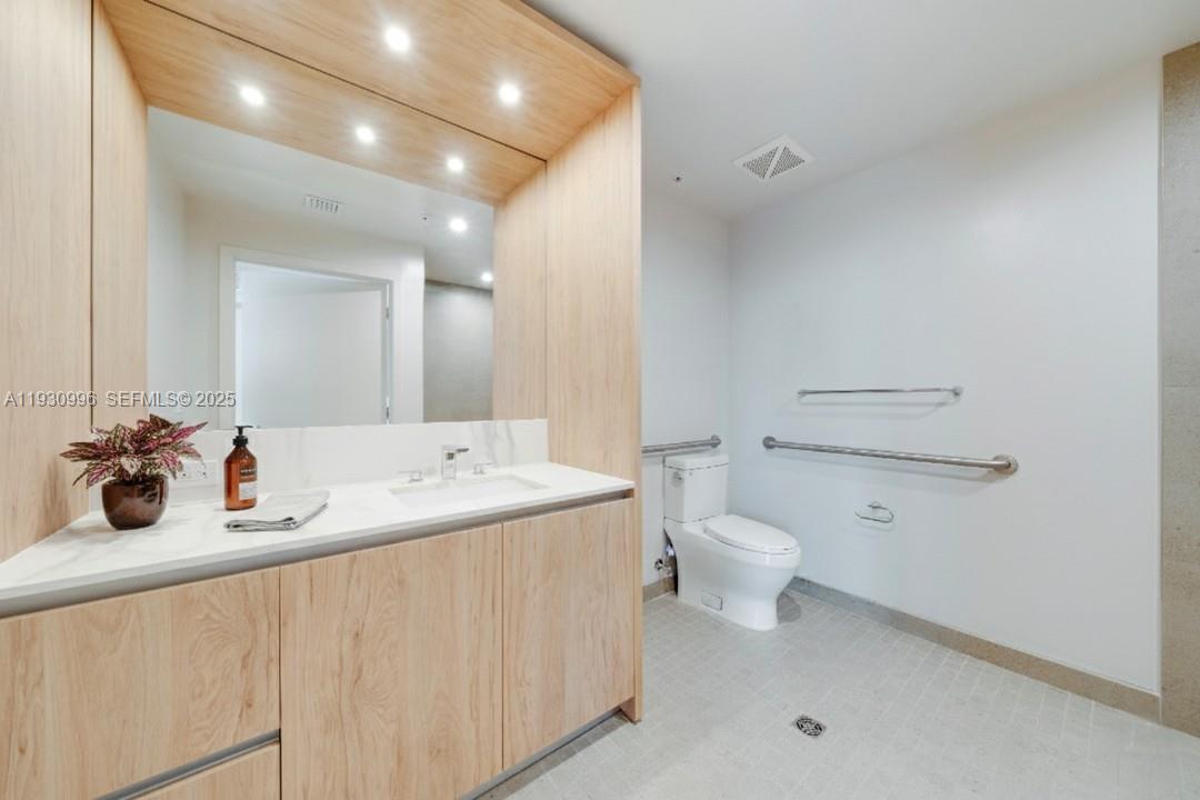 The Crosby - Residential