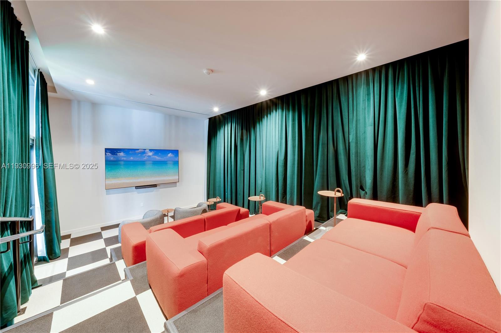 The Crosby - Residential