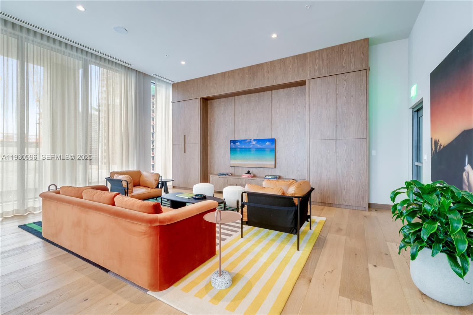 The Crosby - Residential