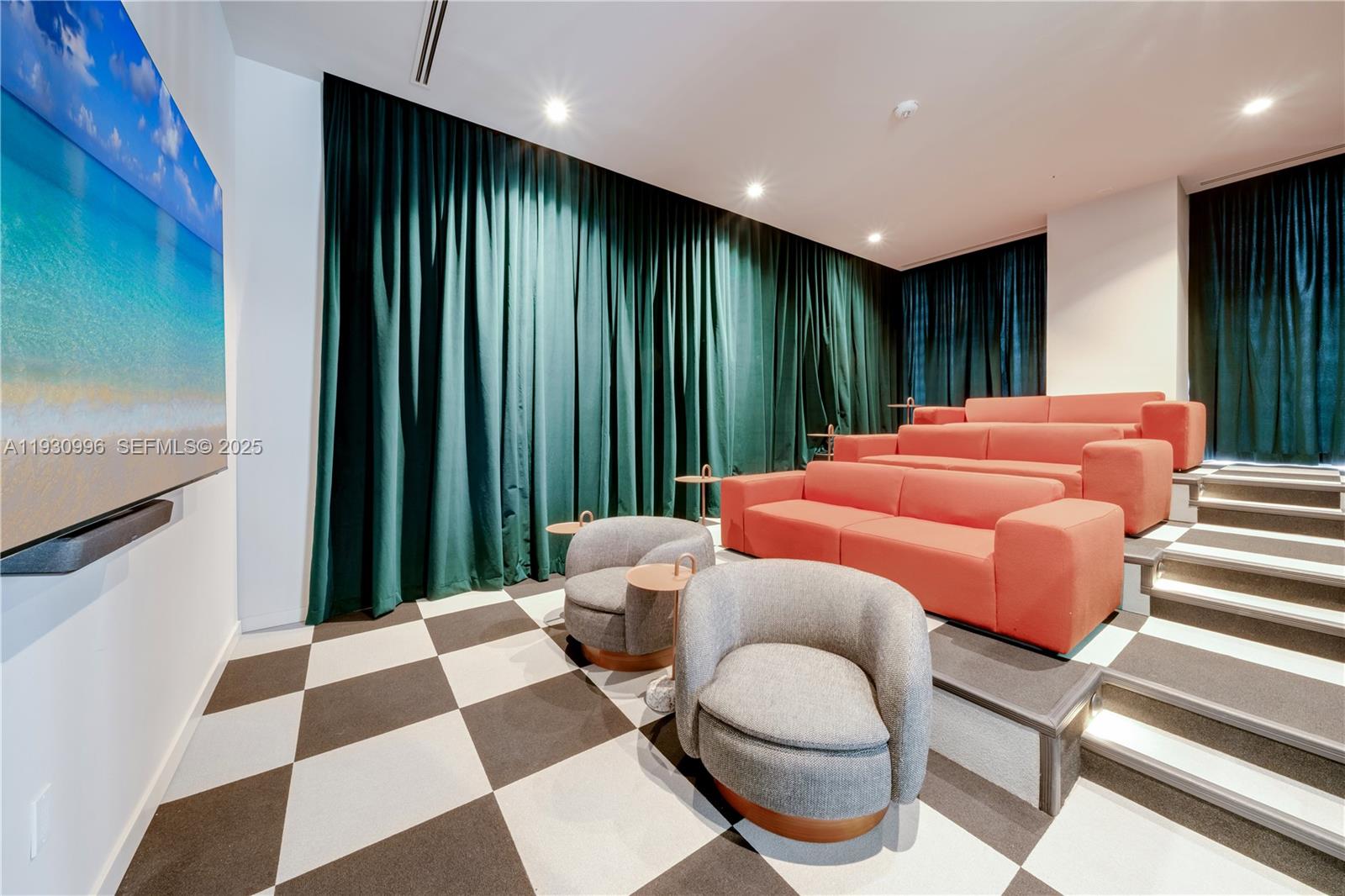 The Crosby - Residential