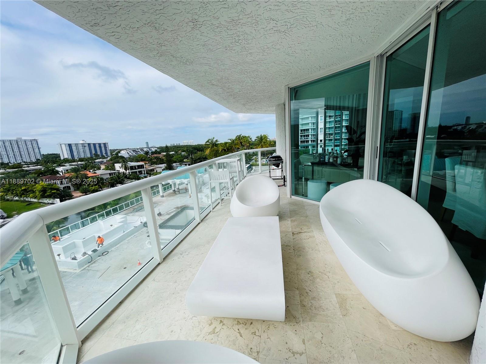 16400 W Collins Ave 644