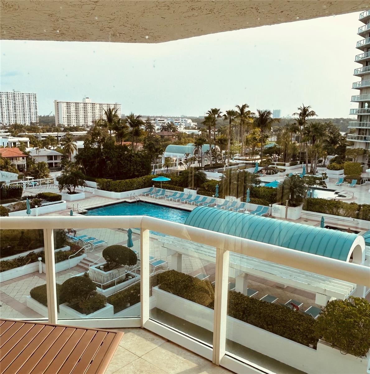 16400 W Collins Ave 644
