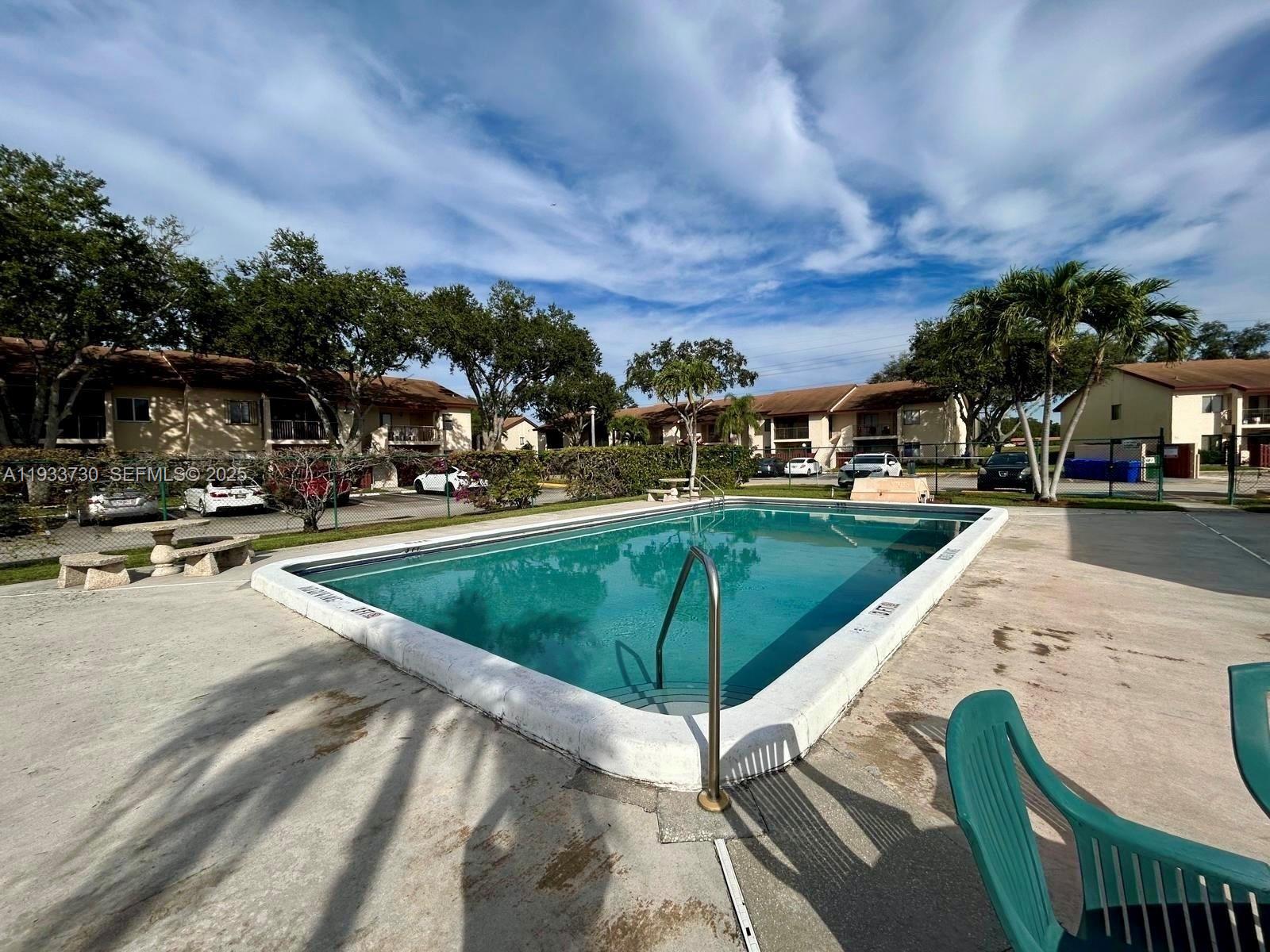 ROYALE GARDENS CONDO - Residential Lease