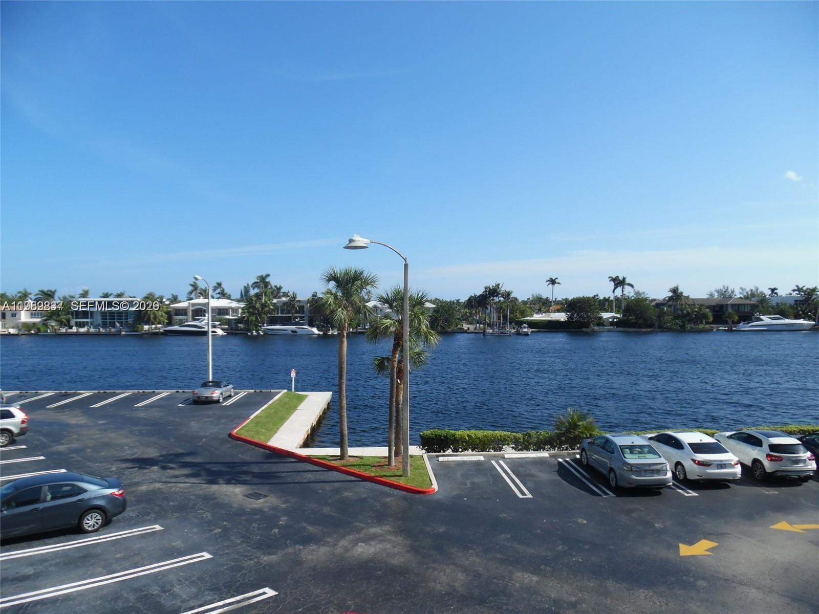 20515 E Country Club Dr 246