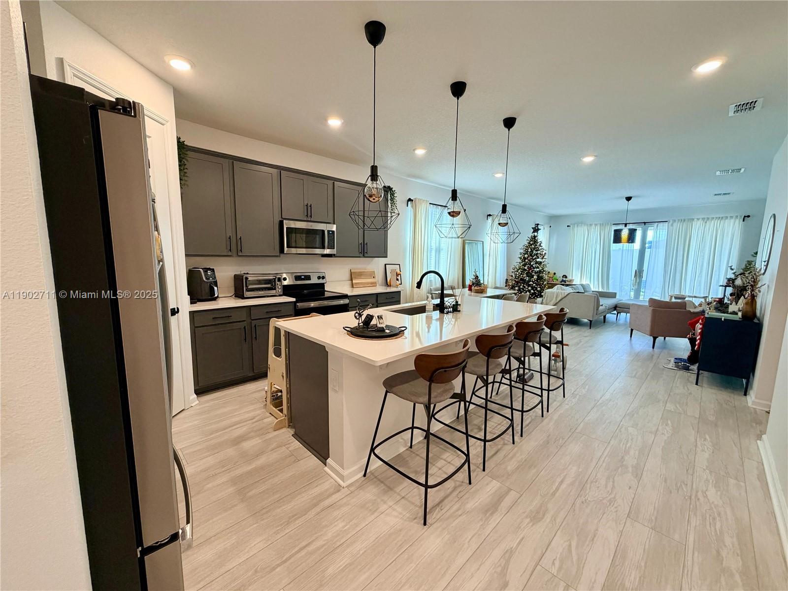 FOREST LAKE PHASE 1 - Residential