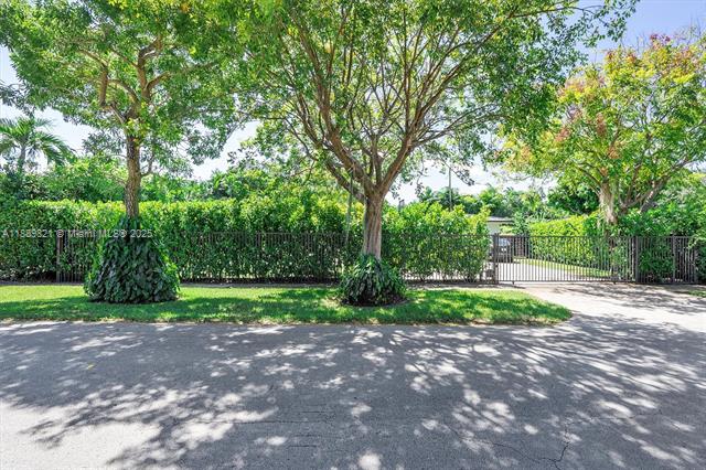 SCHENLEY PARK SEC 2 - Residential Lease