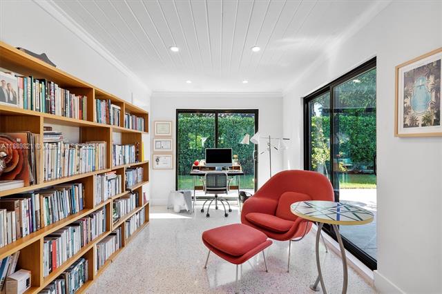SCHENLEY PARK SEC 2 - Residential Lease