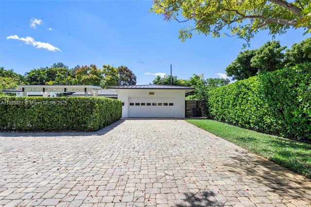 SCHENLEY PARK SEC 2 - Residential Lease