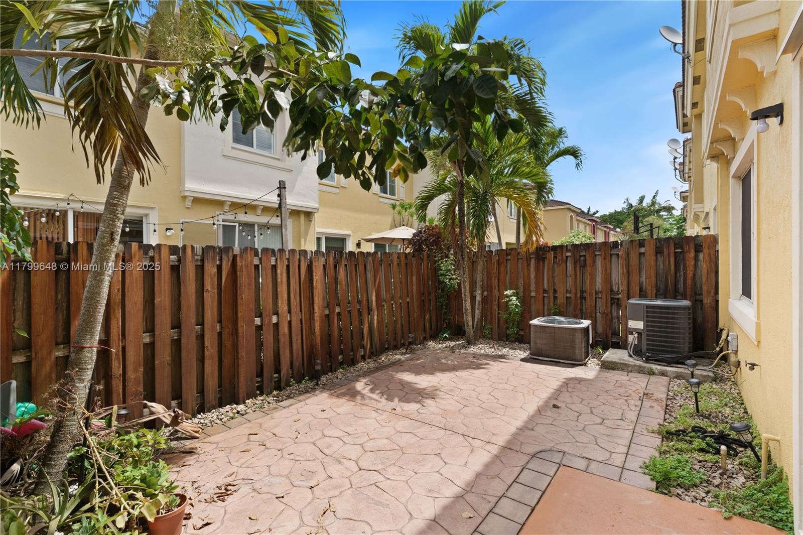 VILLAGE WALK II - Residential