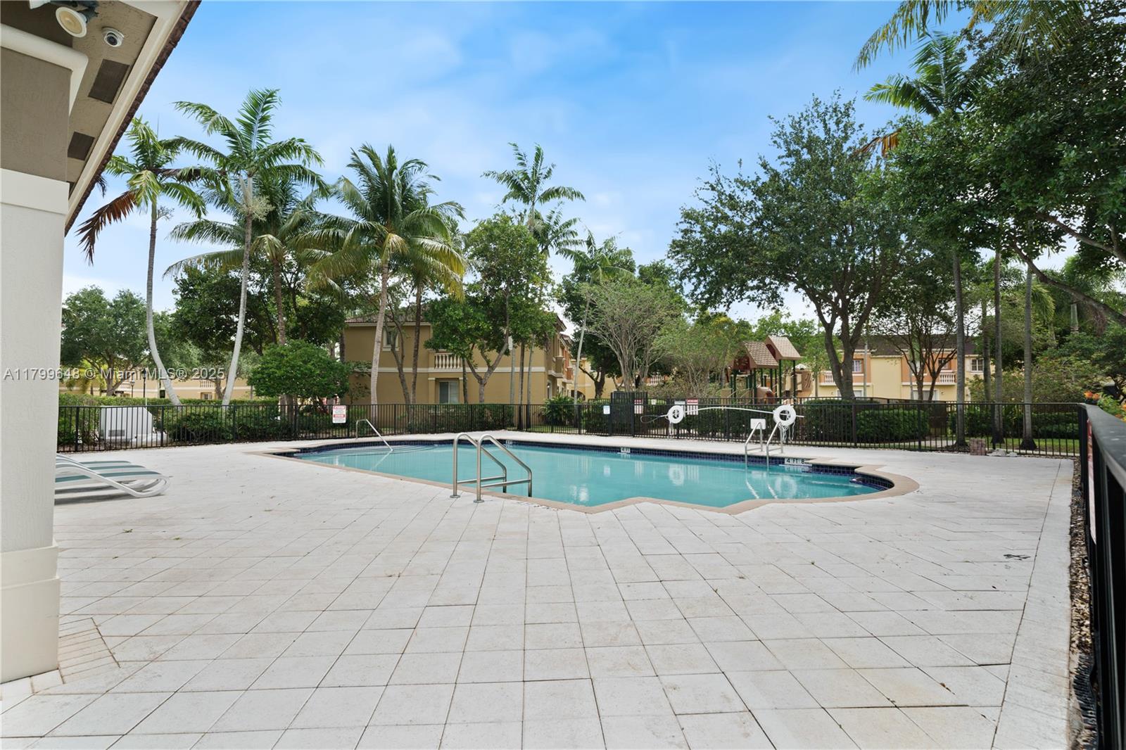 VILLAGE WALK II - Residential