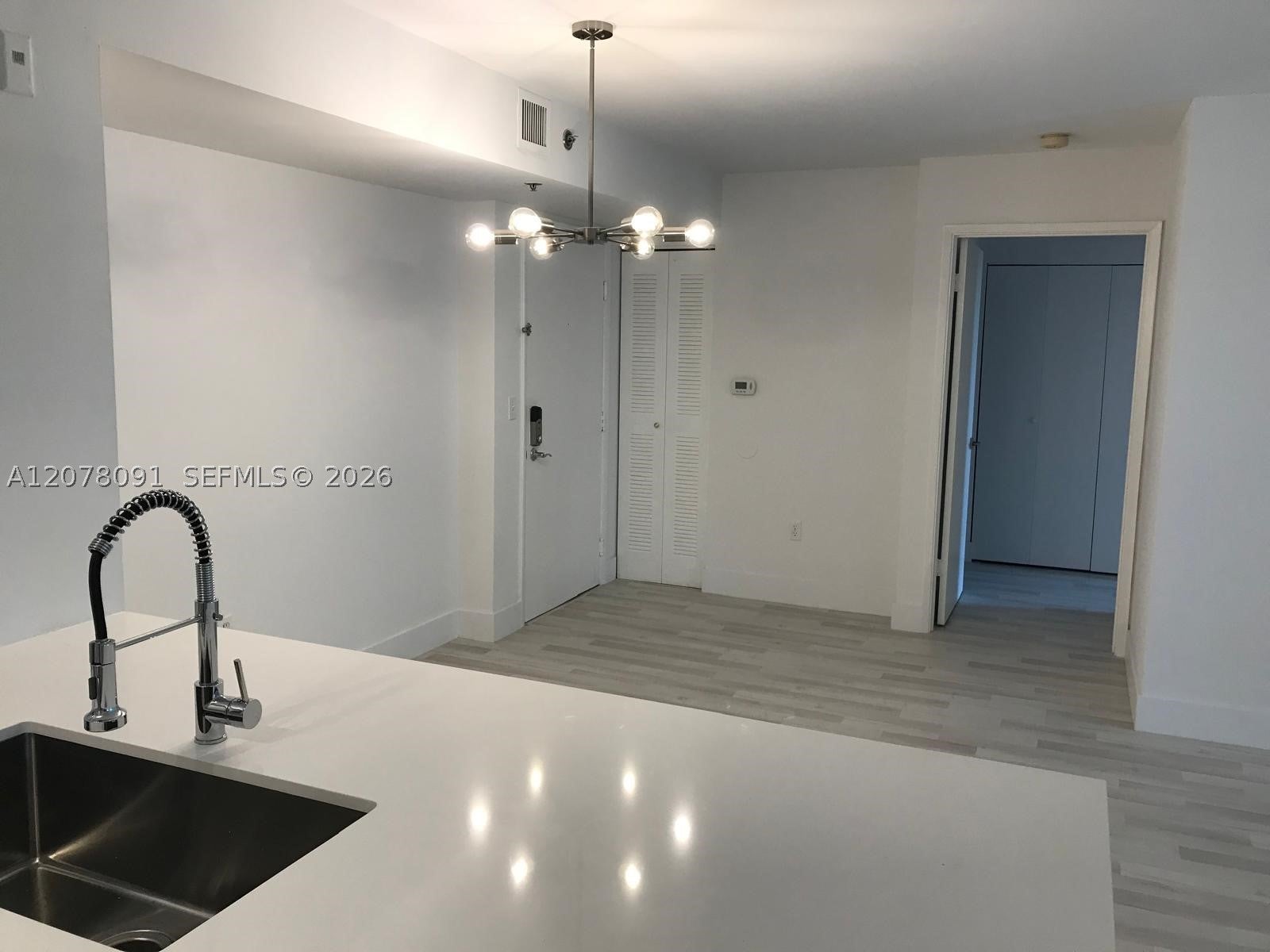 19901 E Country Club Dr 2405