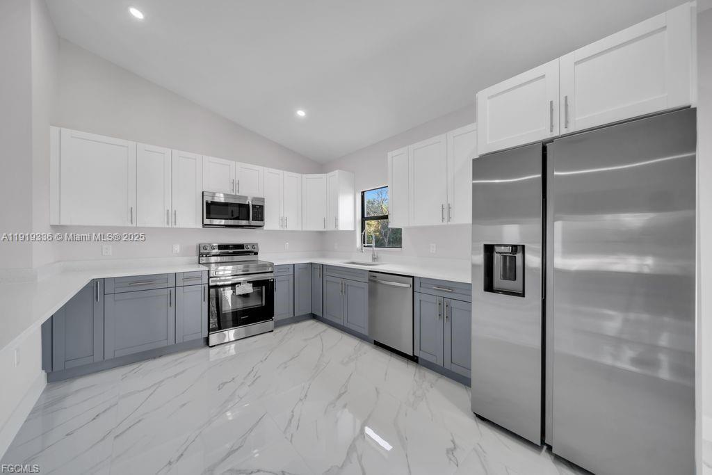 LEHIGH ACRES - Residential