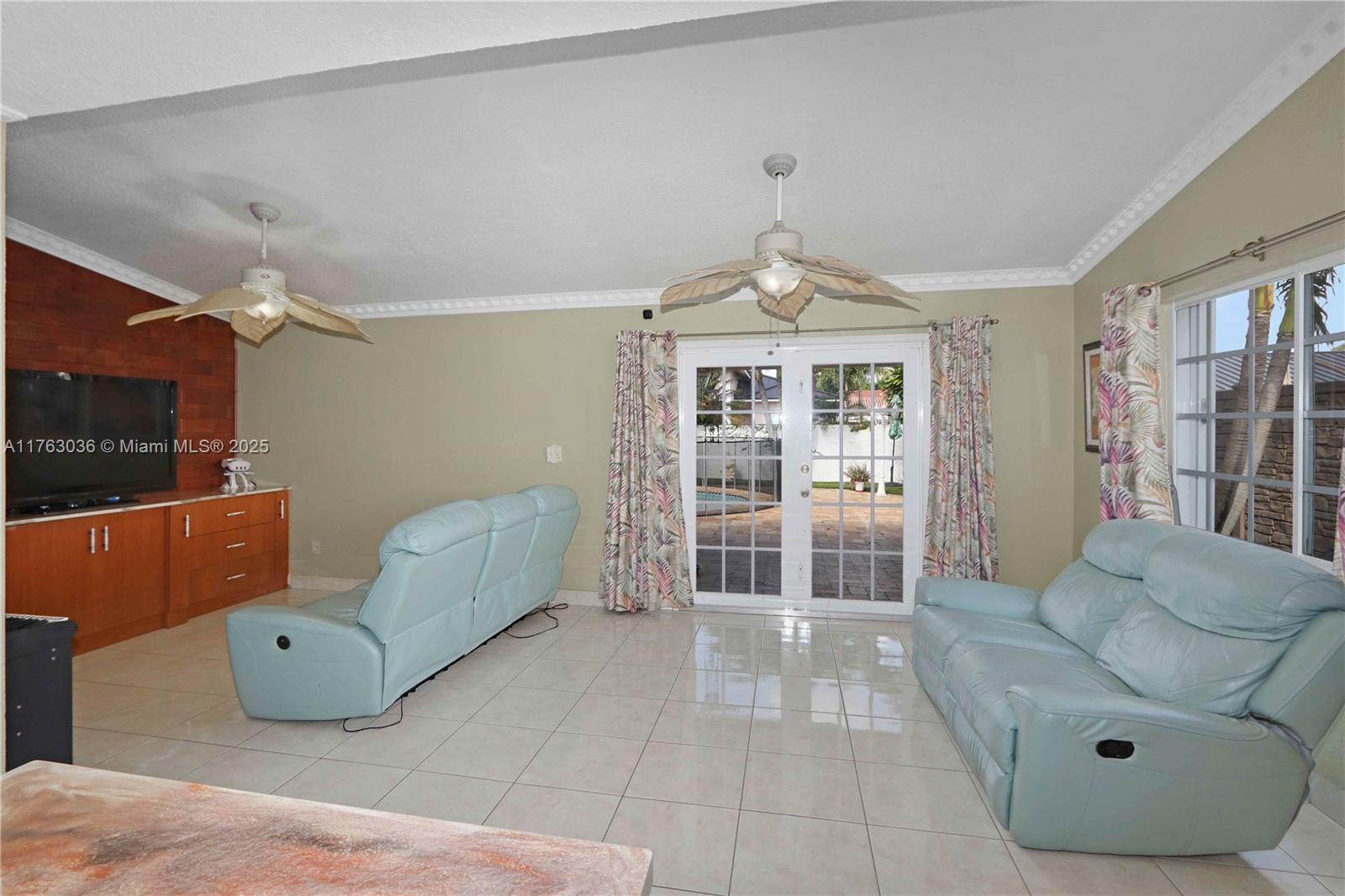 UNIVERSITY PARK WEST SEC - Residential