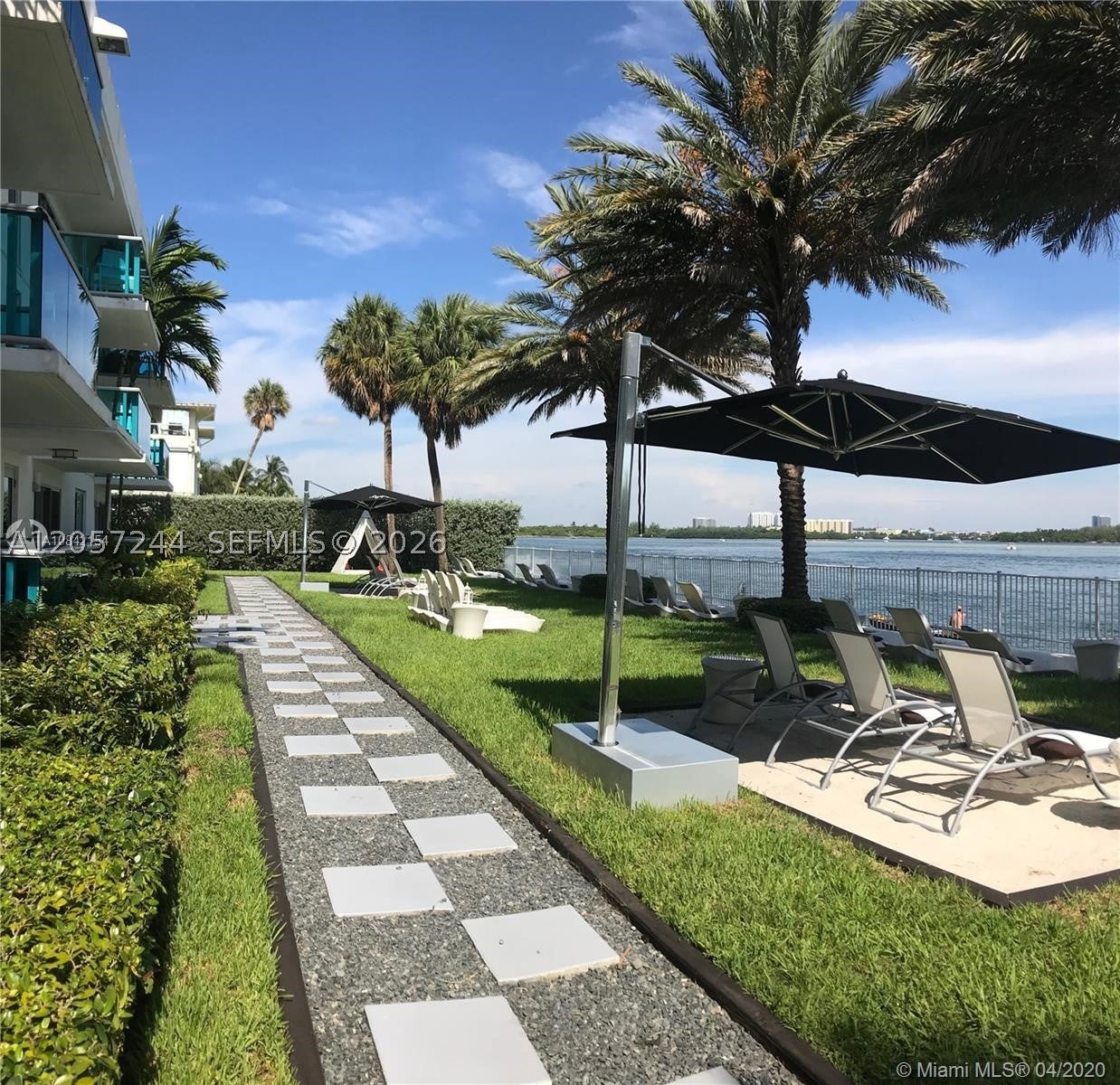 290 Bal Bay Dr 108