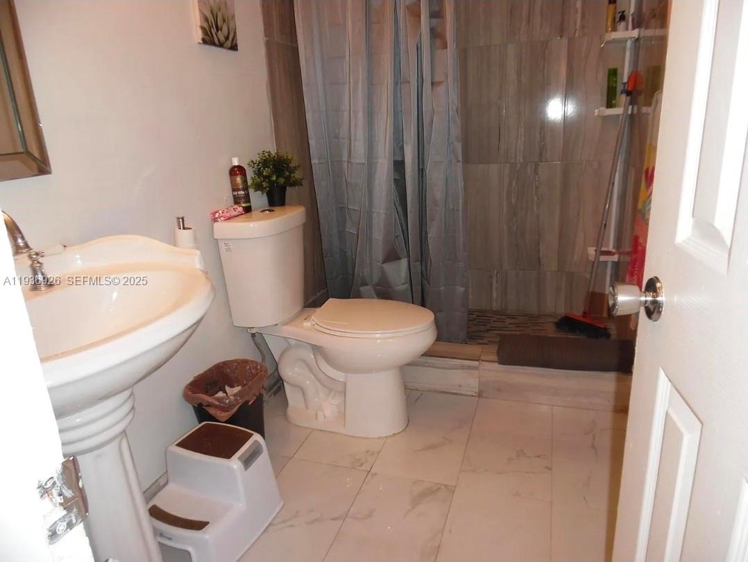 1540 NE 191st St 145