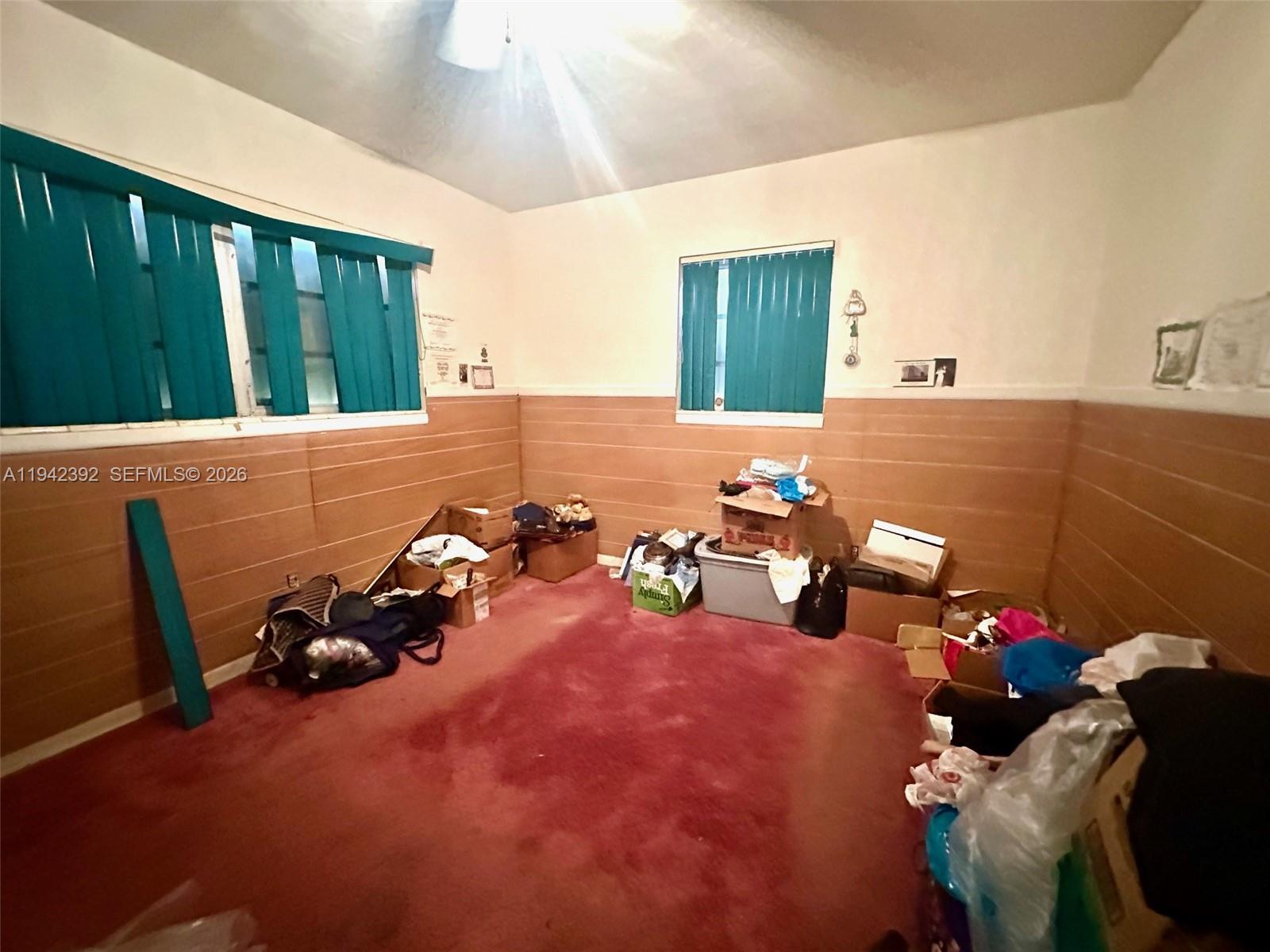 PALMLAND ESTATES 1ST ADDN - Residential