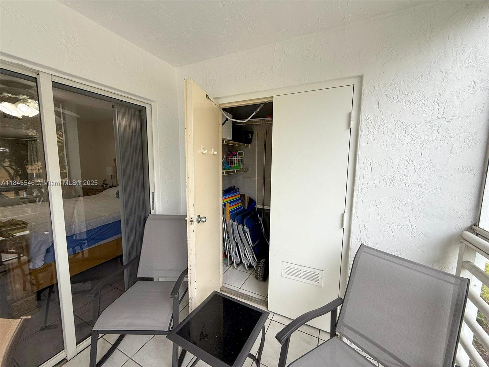 LE FRONTENAC CONDO - Residential