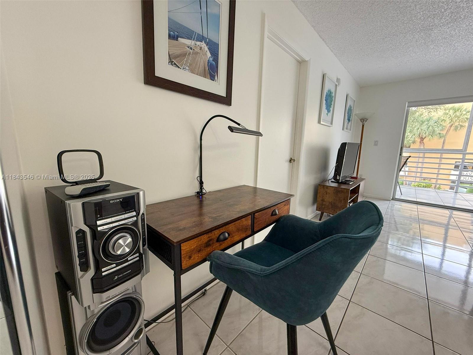 LE FRONTENAC CONDO - Residential