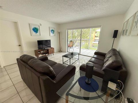 17801 N Bay Rd 302 Sunny Isles Beach FL 33160