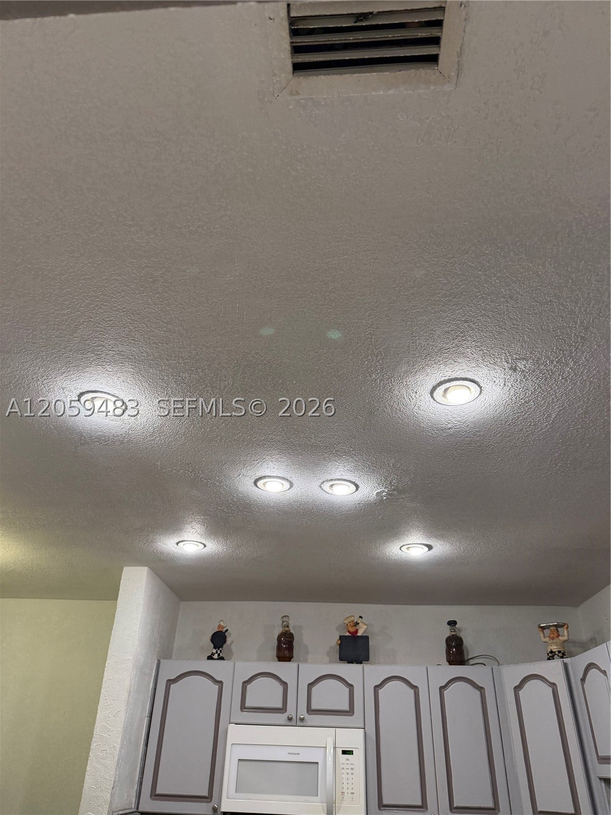0 1341 nw 132 St
