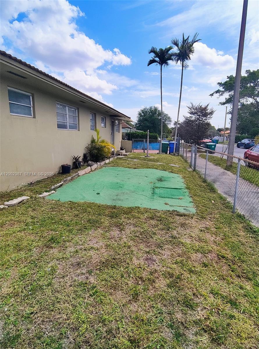 TAMIAMI HIGHLANDS - Residential Lease