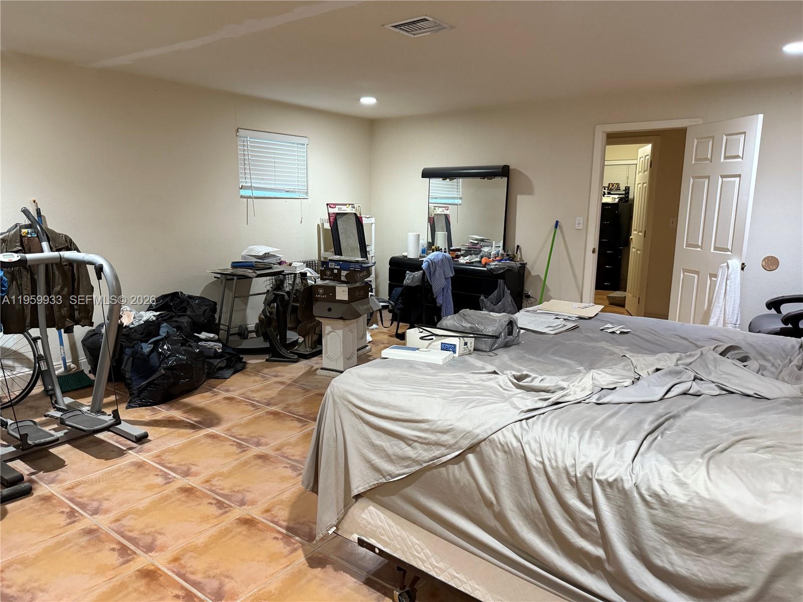 REDLANDS - Residential