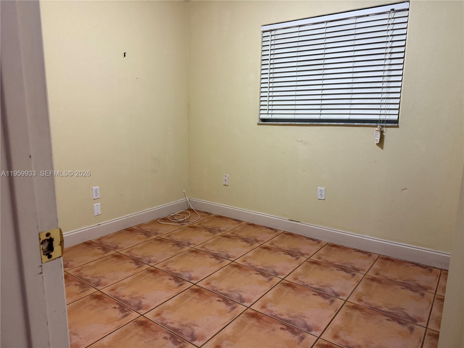 REDLANDS - Residential