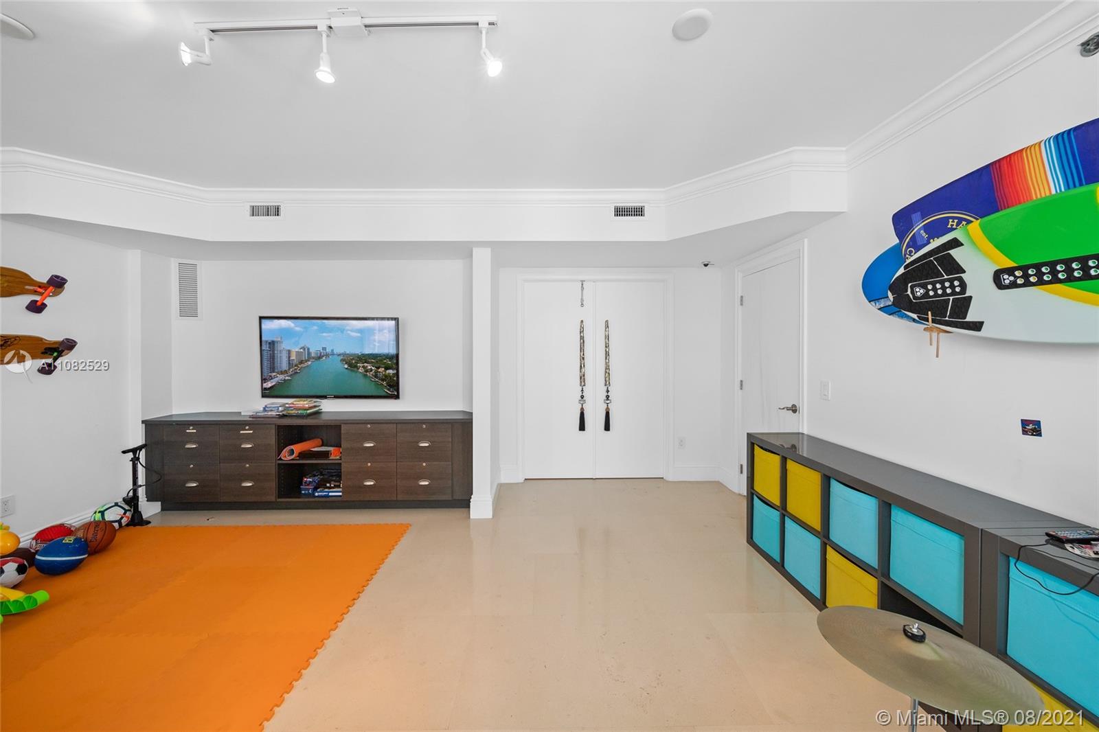 VILLA DI MARE CONDO - Residential