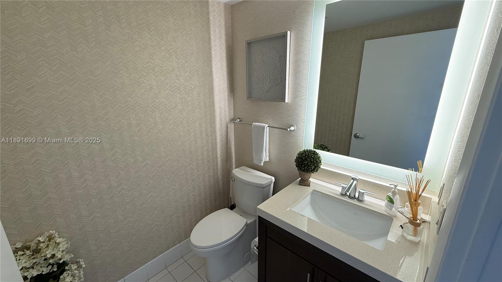 OCEAN POINT BEACH CLUB CO - Residential Lease