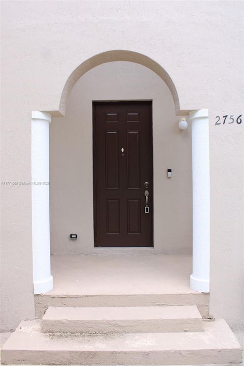 27568 SW 143rd Ave 27568 Homestead FL 33032
