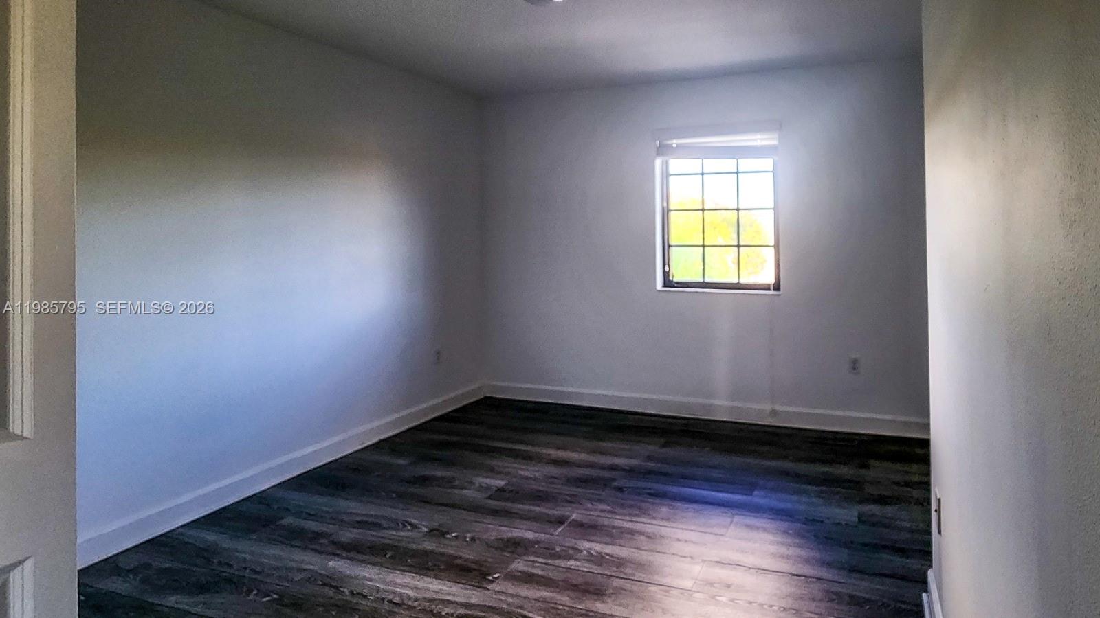 CHAMPION LAKES - Residential Lease