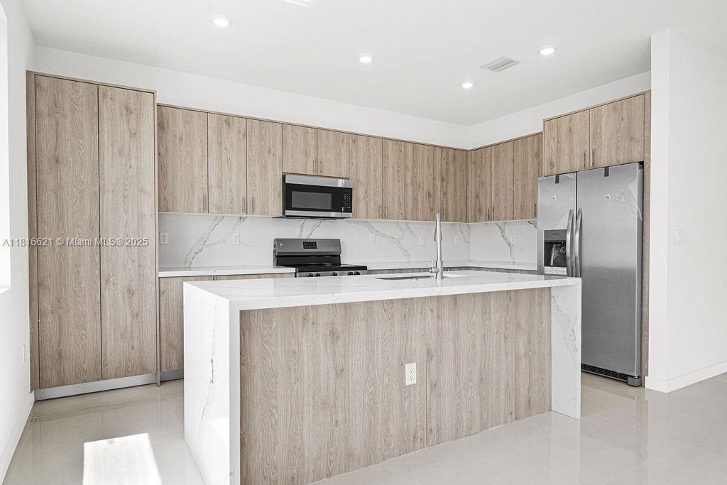 CHLOES ESTATES - Residential