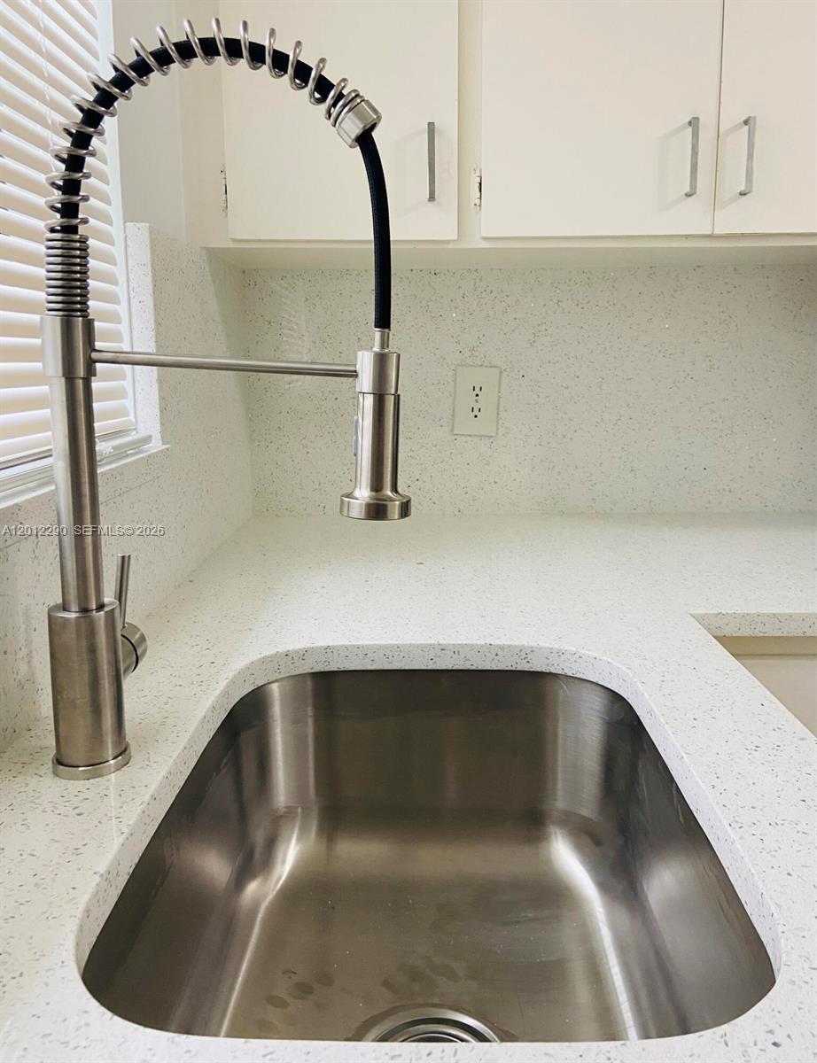 PARK PLACE TOWNHOMES - Residential Lease