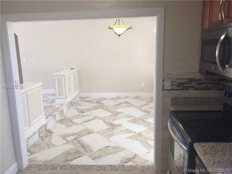 HOLLYWOOD LITTLE RANCHES - Residential Lease