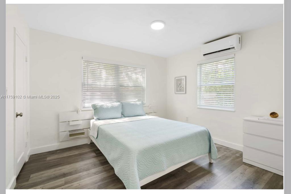 HAYNSWORTH VILLAGE - Residential