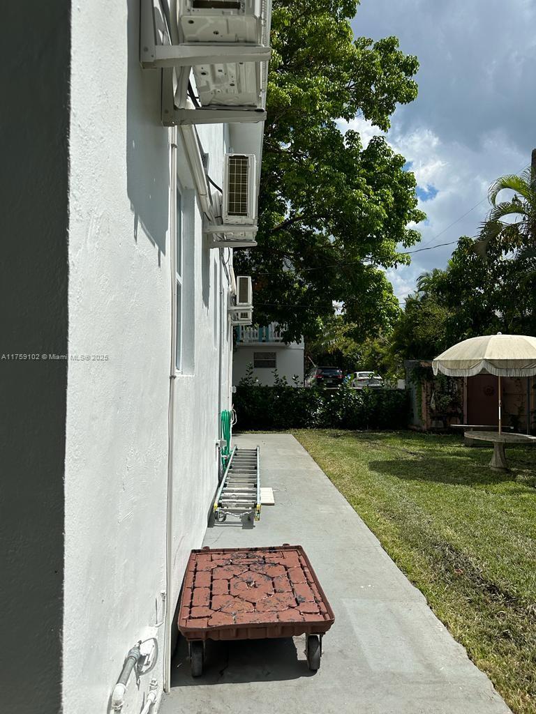 HAYNSWORTH VILLAGE - Residential