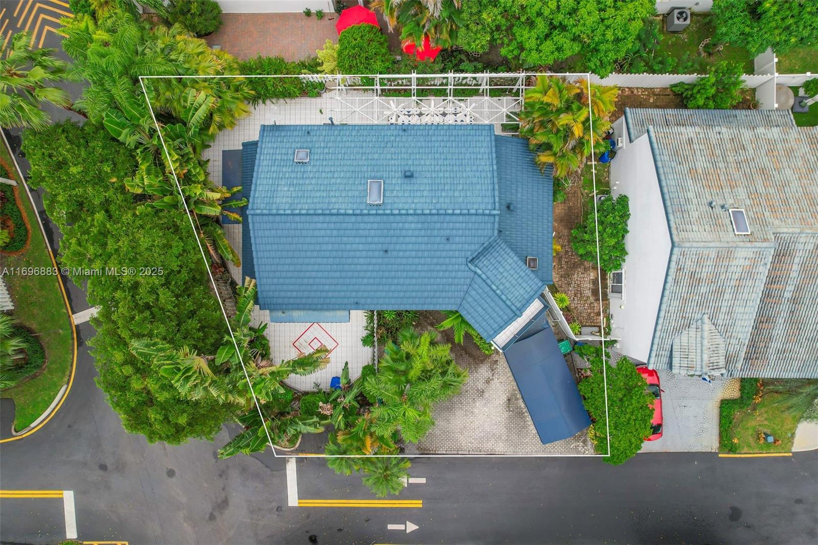 SAN SIMEON HOMES - Residential