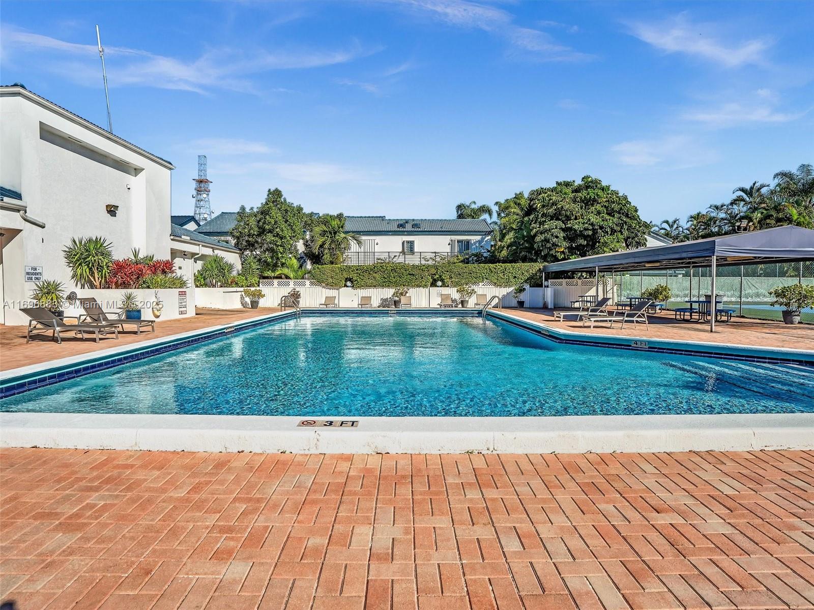 SAN SIMEON HOMES - Residential