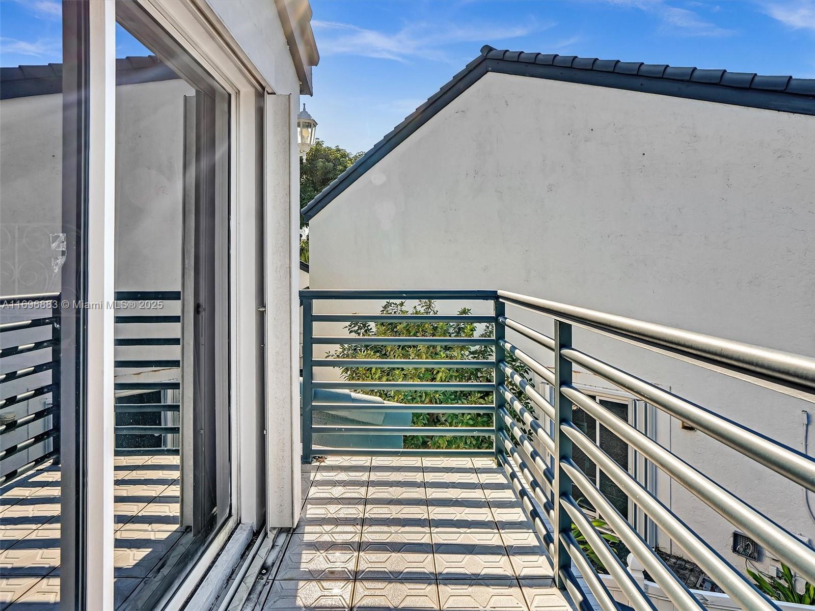 SAN SIMEON HOMES - Residential